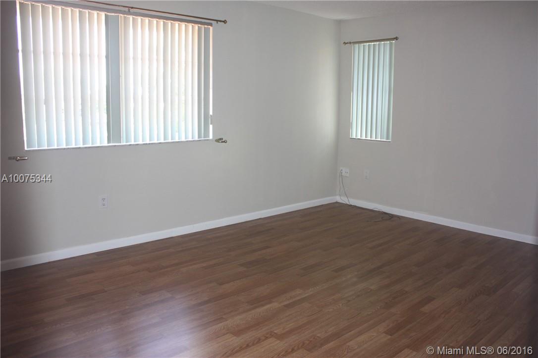 Lakes Meadow Northeast Re - Residential