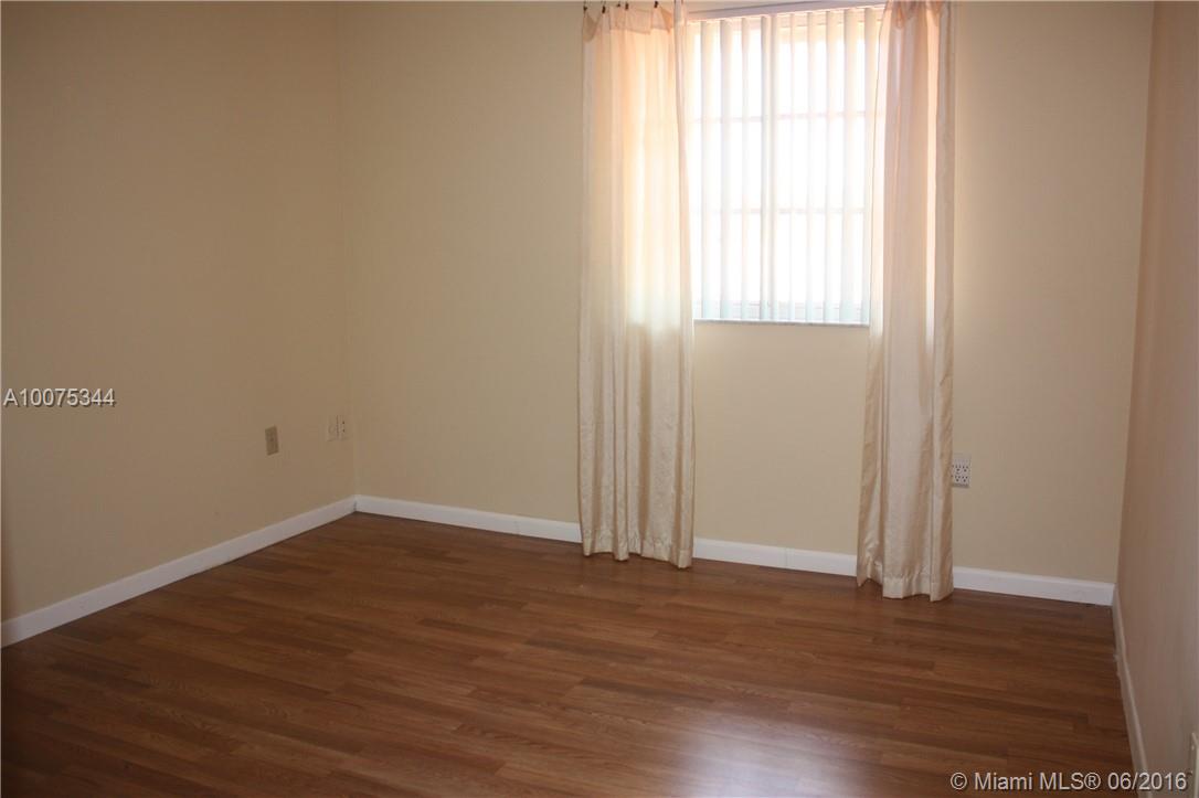 Lakes Meadow Northeast Re - Residential