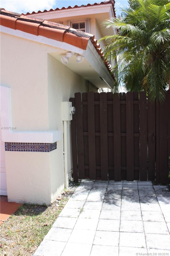 Lakes Meadow Northeast Re - Residential