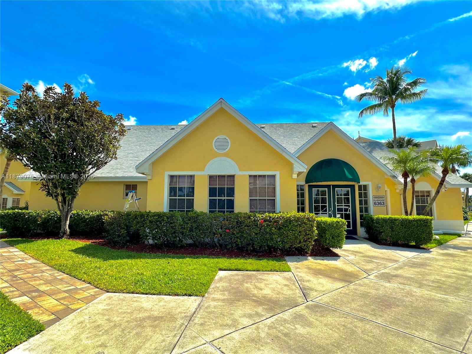 ADDISON POINTE AT BOCA RA - Residential Lease