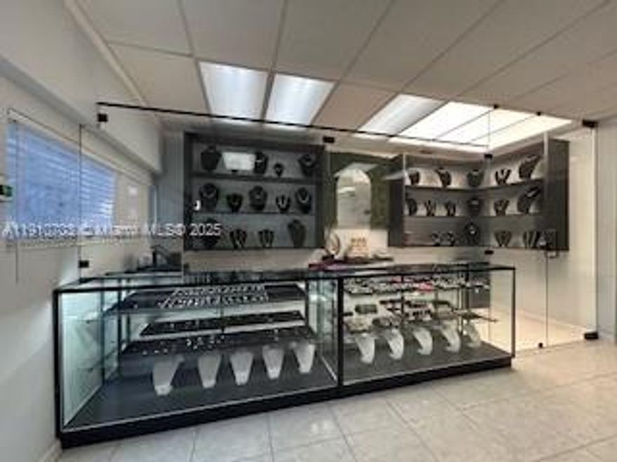 Exclusive Investment Opportunity in Southland Mall/Gould Area Step into a high-potential jewelry business positioned in one of South Florida’s most dynamic retail corridors. With average inventory and monthly sales exceeding $25,000, this turnkey operation offers immediate cash flow and long-term upside. Be part of the area's revitalization and own a piece of its transformation. Ideal for investors seeking a profitable, hands-off venture or entrepreneurs ready to lead with style. Seize this rare chance to own a luxury retail asset—your future as a business owner starts here.