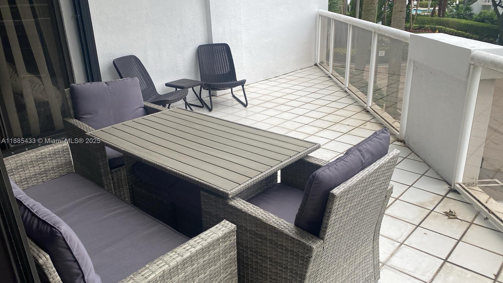 PORTSVIEW @ THE WATERWAYS - Residential