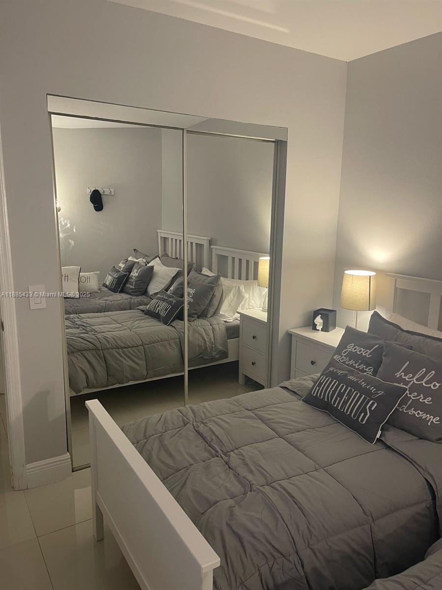 PORTSVIEW @ THE WATERWAYS - Residential