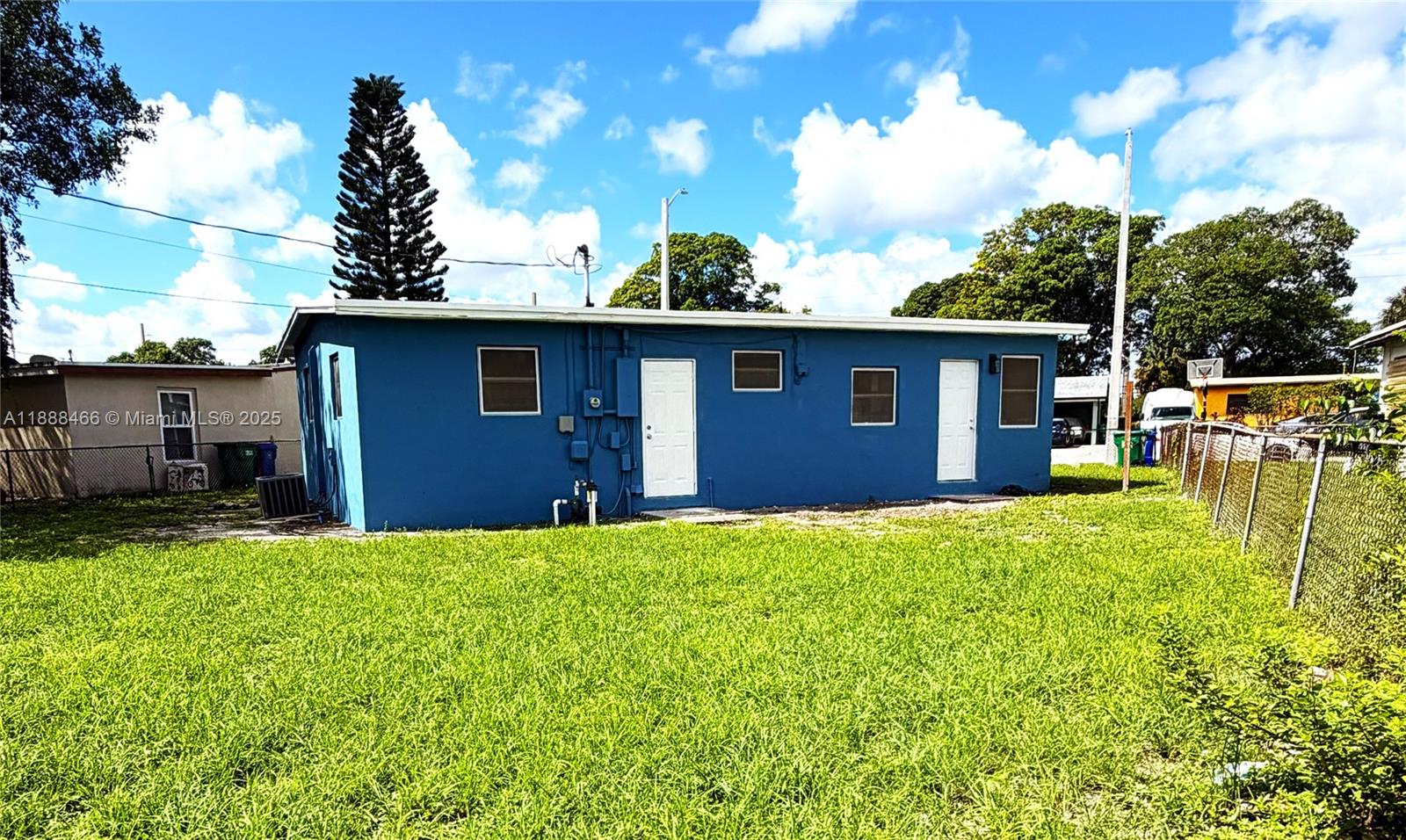 BOULEVARD GARDENS - Residential