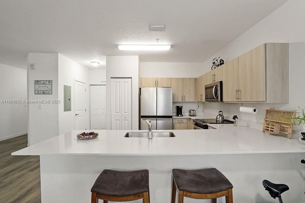 CENTURY PARK SOUTH - Residential