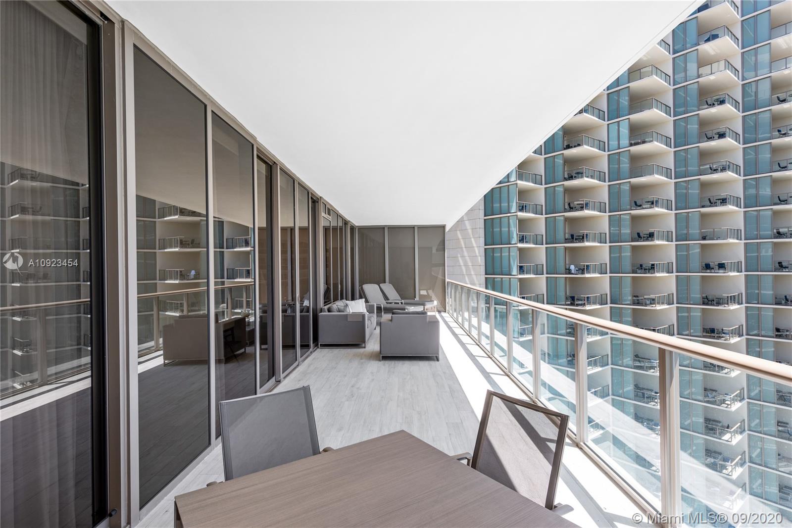 BAL HARBOUR SOUTH - Residential