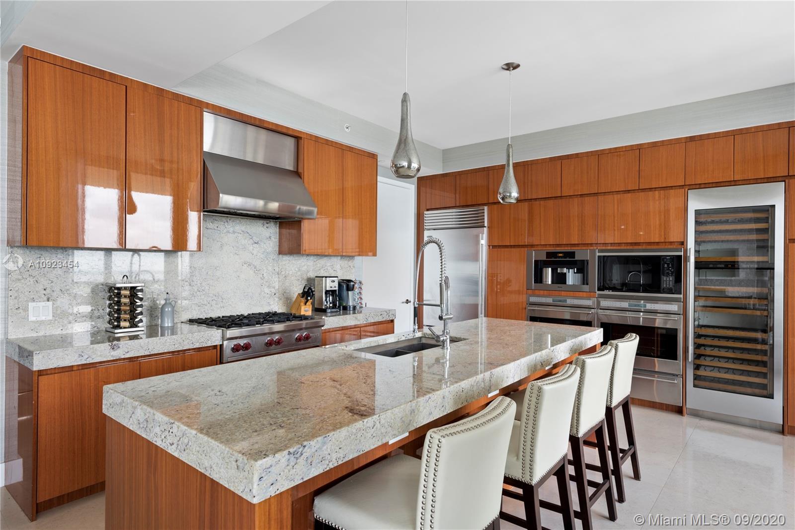 BAL HARBOUR SOUTH - Residential