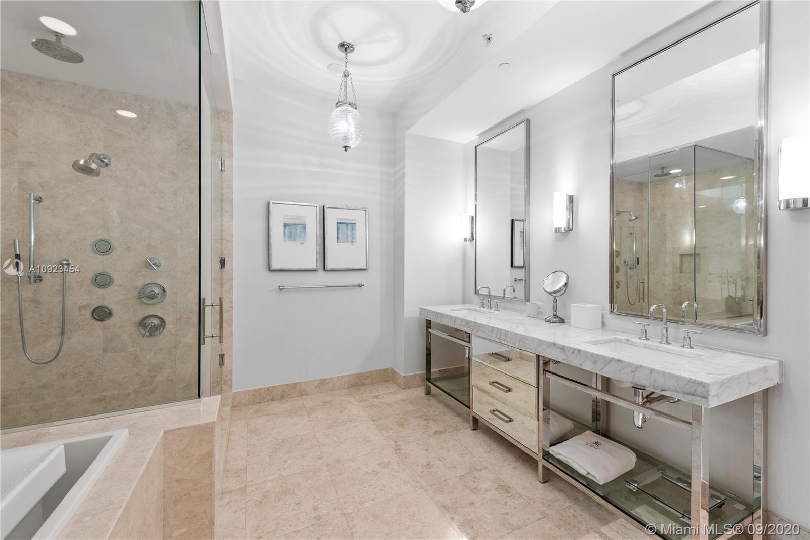 BAL HARBOUR SOUTH - Residential