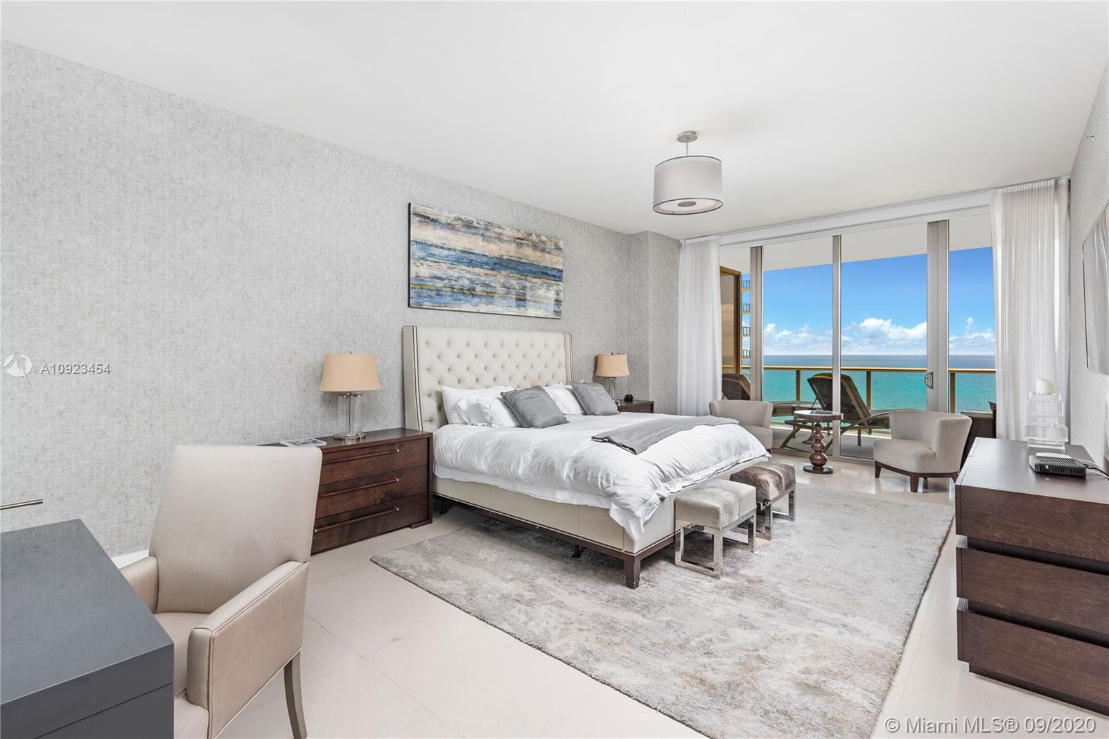 BAL HARBOUR SOUTH - Residential