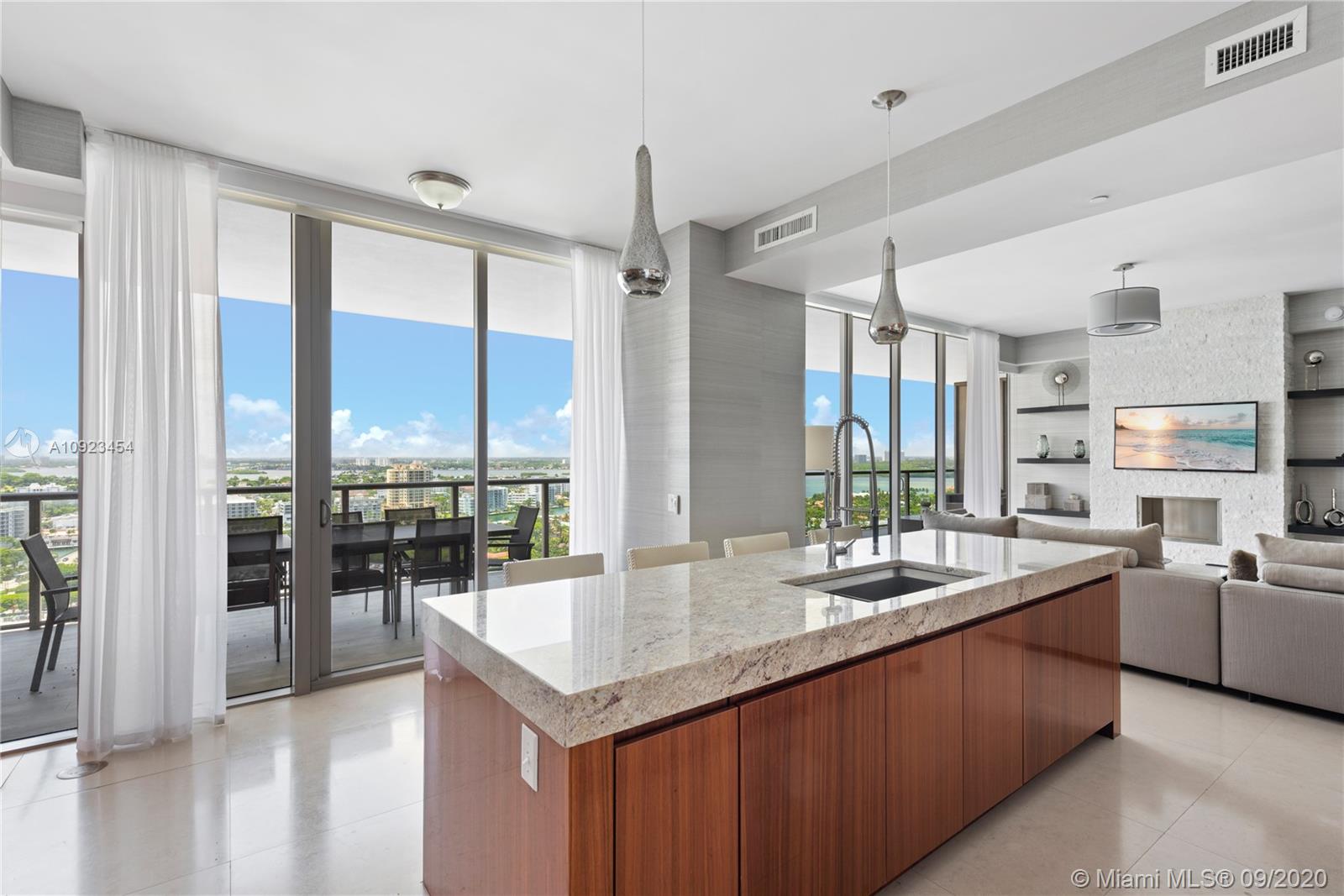 BAL HARBOUR SOUTH - Residential