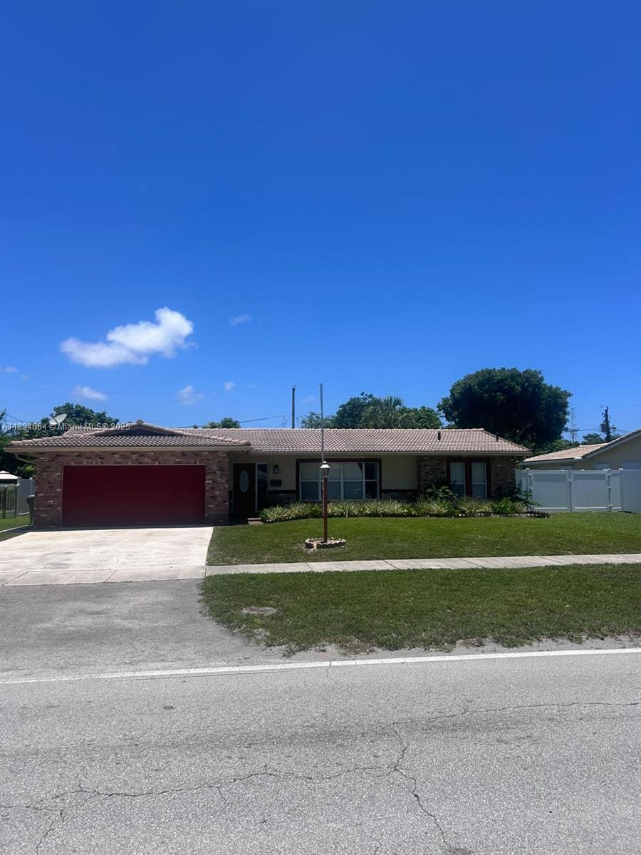 225 Nw 15th St 2, Pompano Beach, Broward County, Florida - 1 Bedrooms  
1 Bathrooms - 