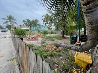 LAKE WORTH TOWN OF - Residential Income