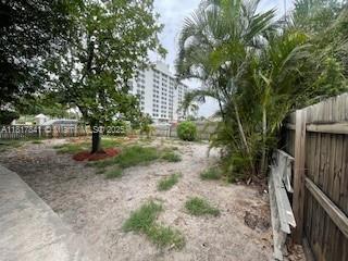 LAKE WORTH TOWN OF - Residential Income