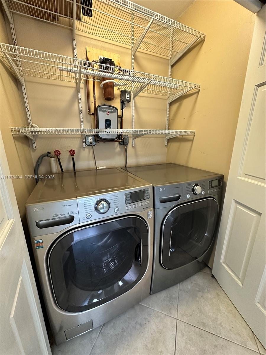 AVON ISLES - Residential Lease
