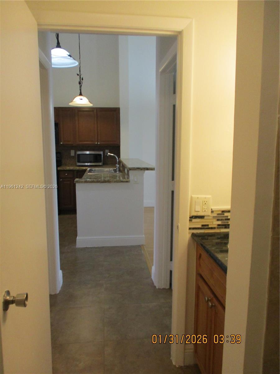 MIRA LAGO CONDO - Residential