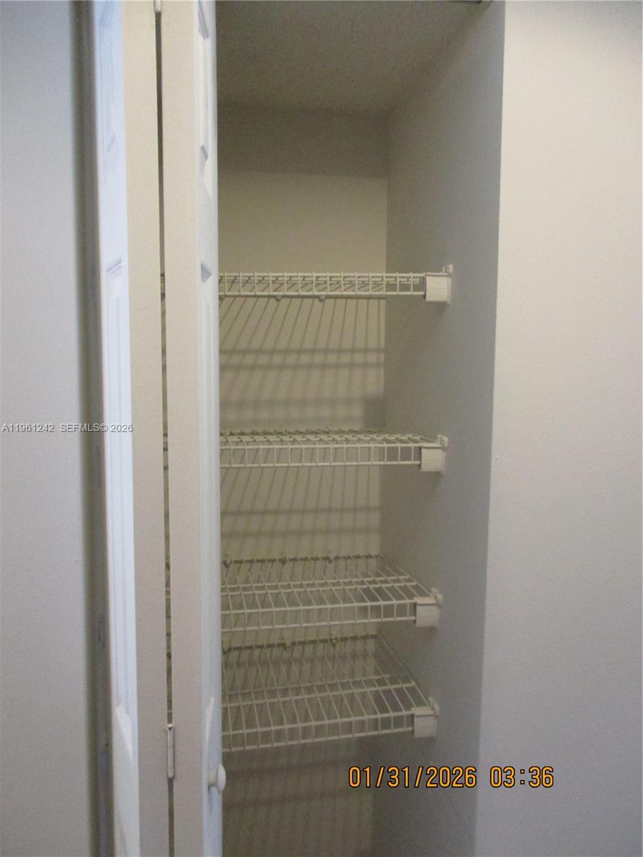 MIRA LAGO CONDO - Residential