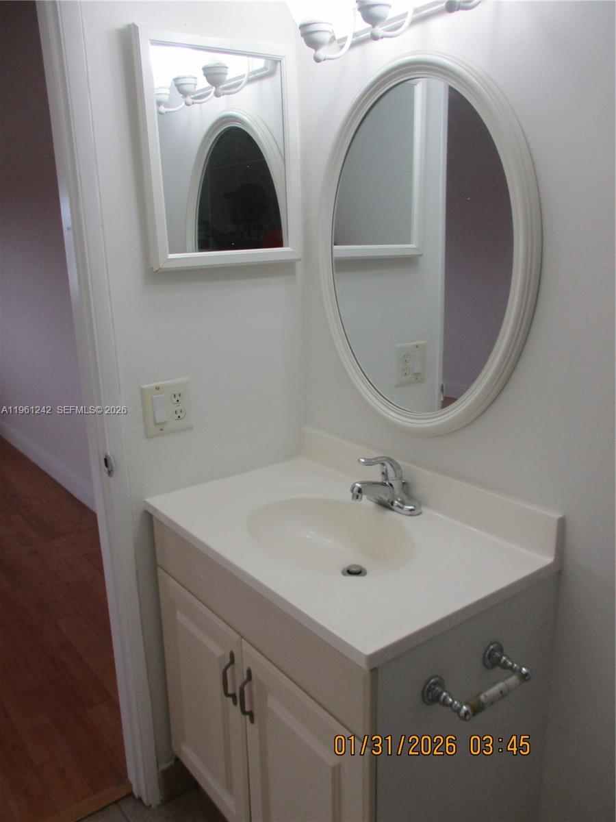 MIRA LAGO CONDO - Residential