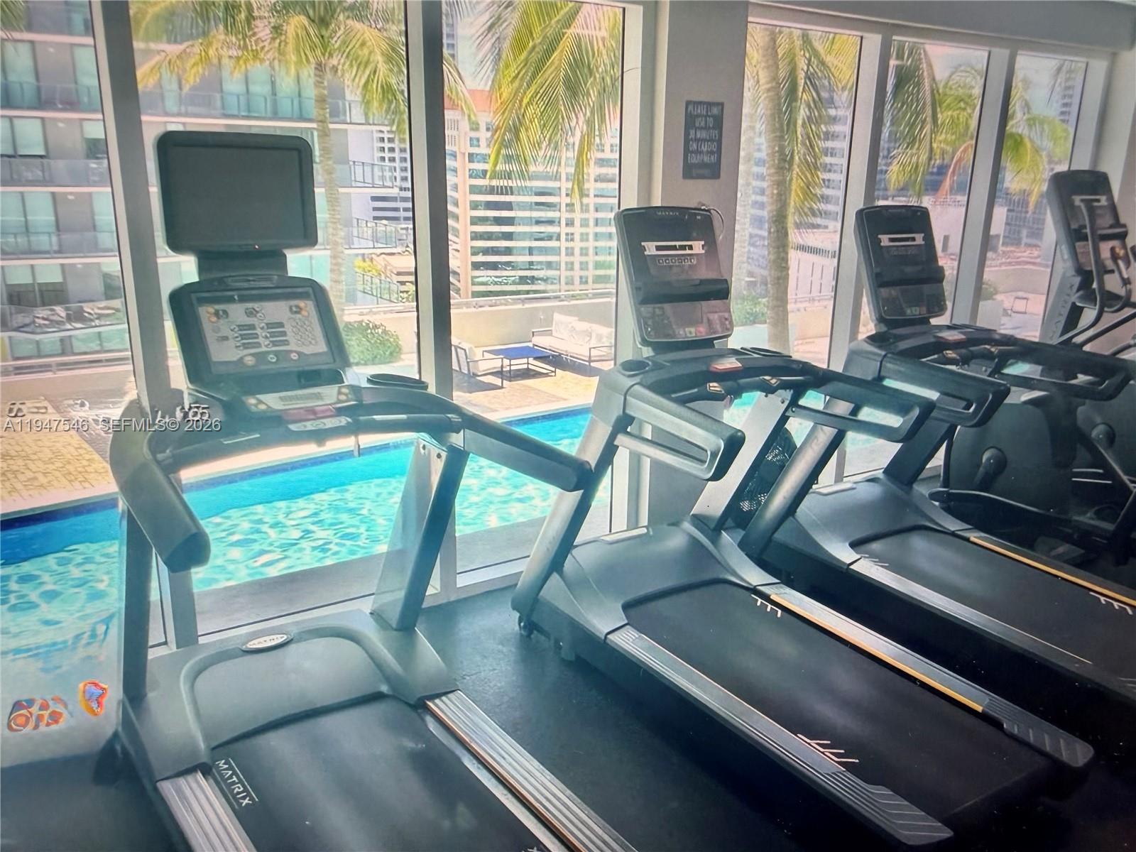 INFINITY AT BRICKELL COND - Residential