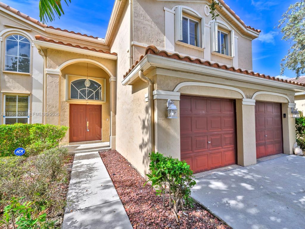 Photo of 1663 E Harmony Lake Cir #., Davie, FL 33324 (MLS # A11981424)