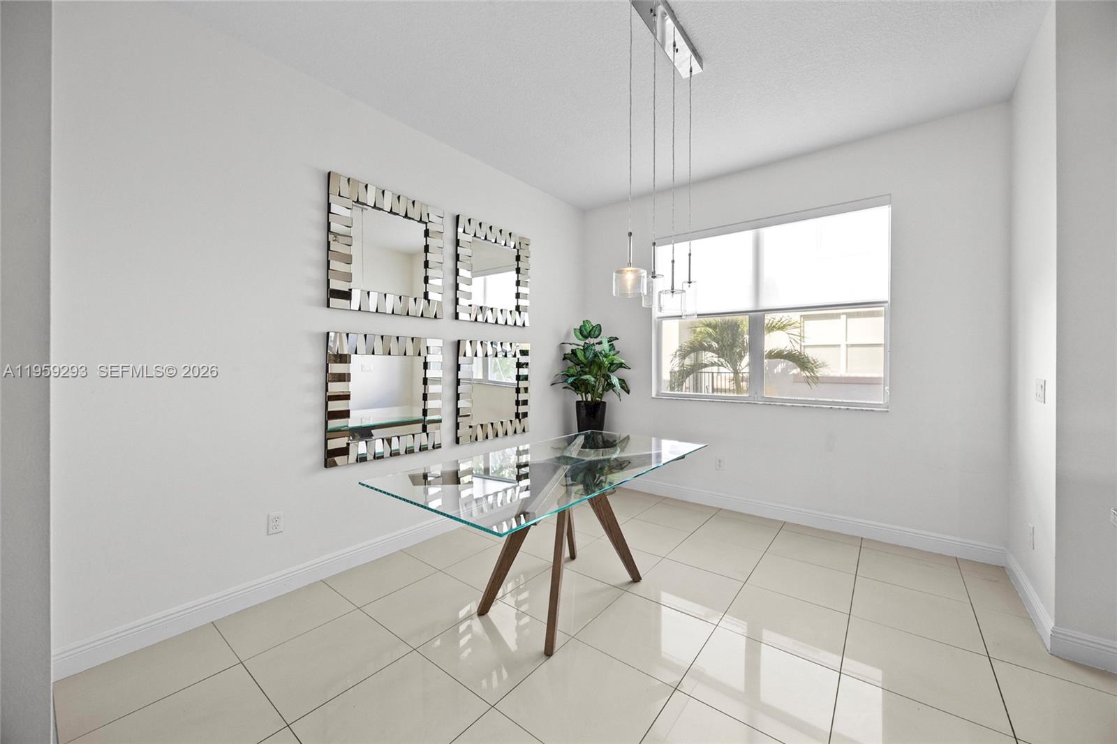 PENINSULA ON THE INTRACOA - Residential