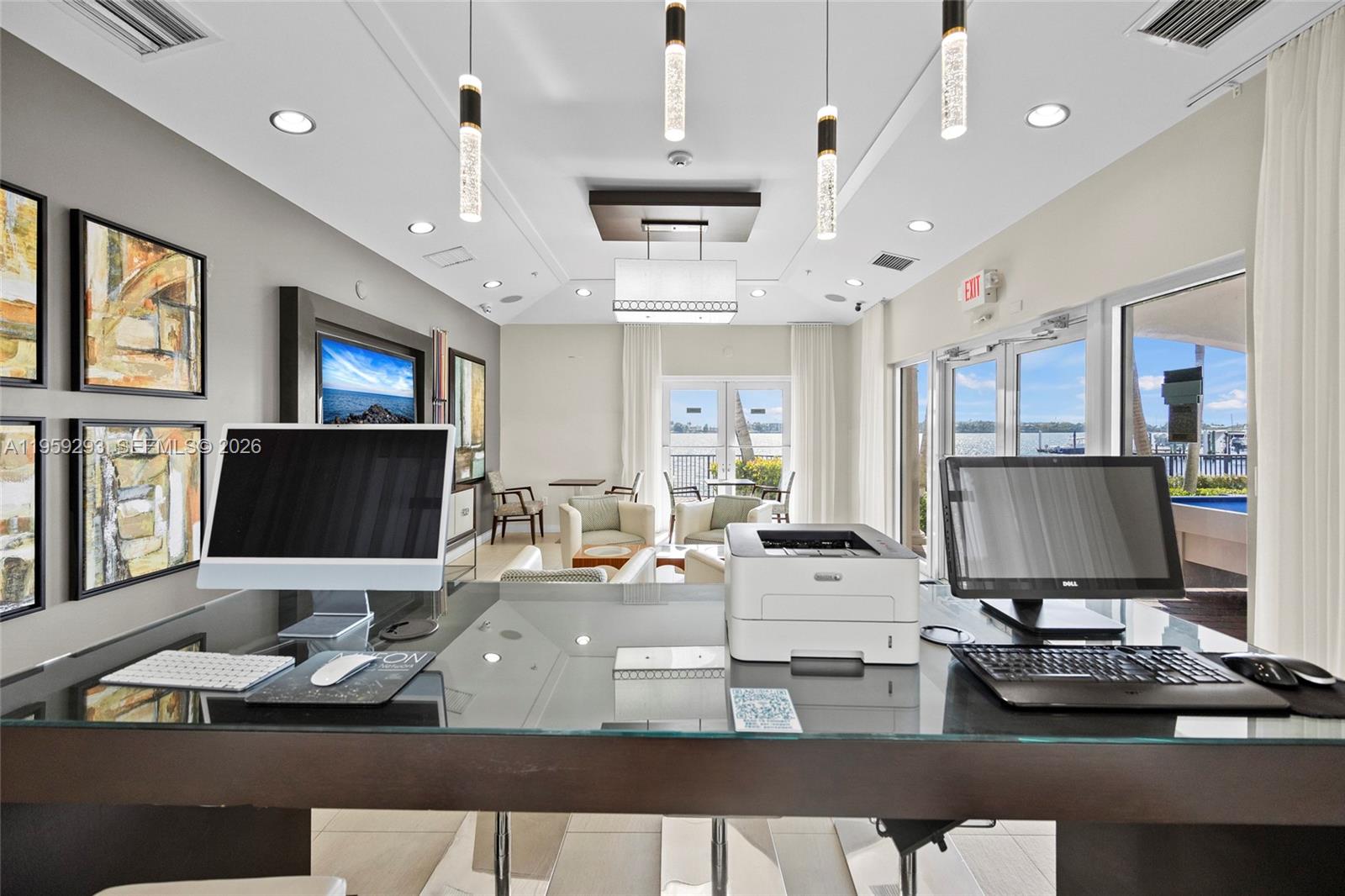 PENINSULA ON THE INTRACOA - Residential