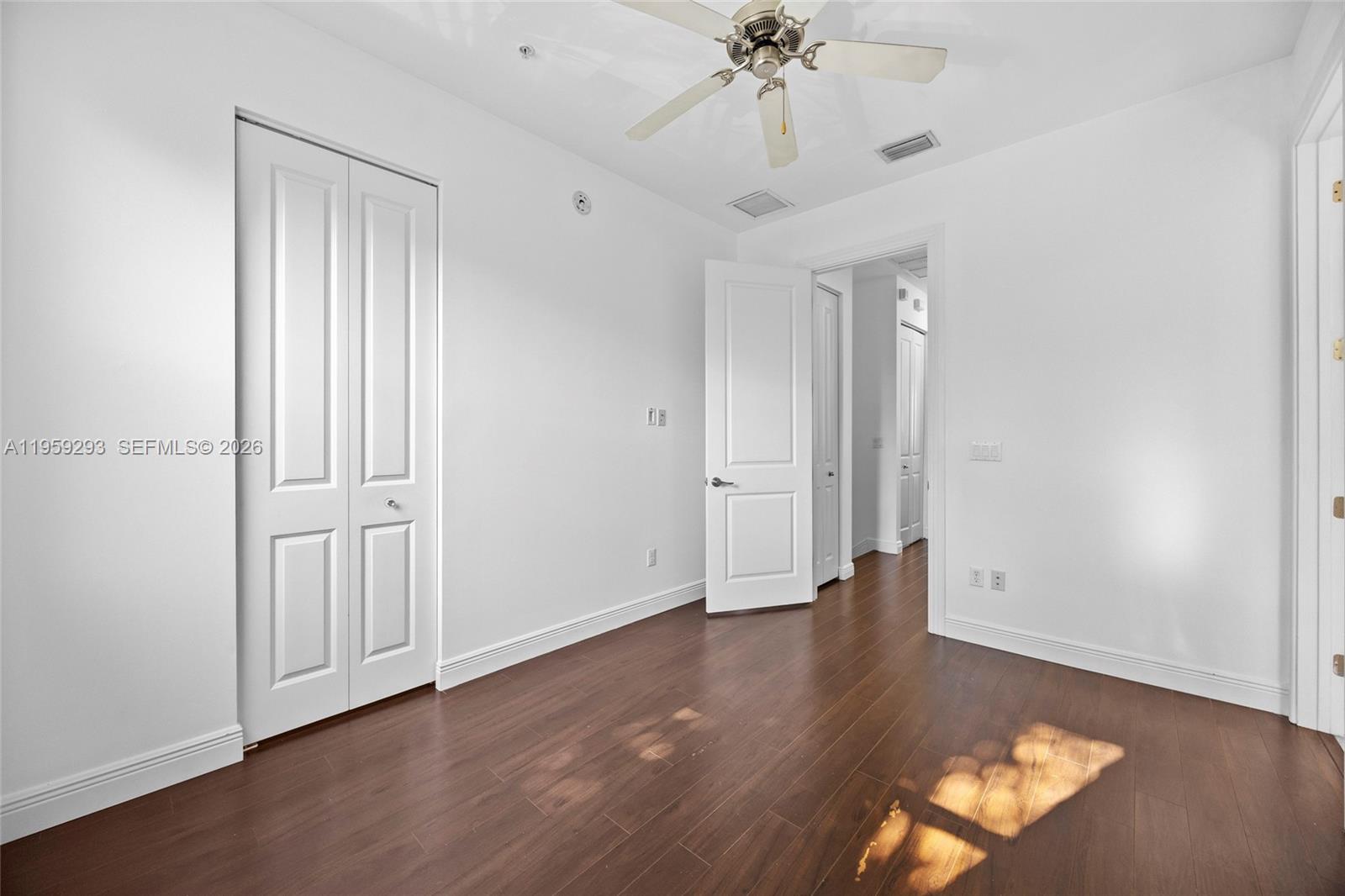 PENINSULA ON THE INTRACOA - Residential