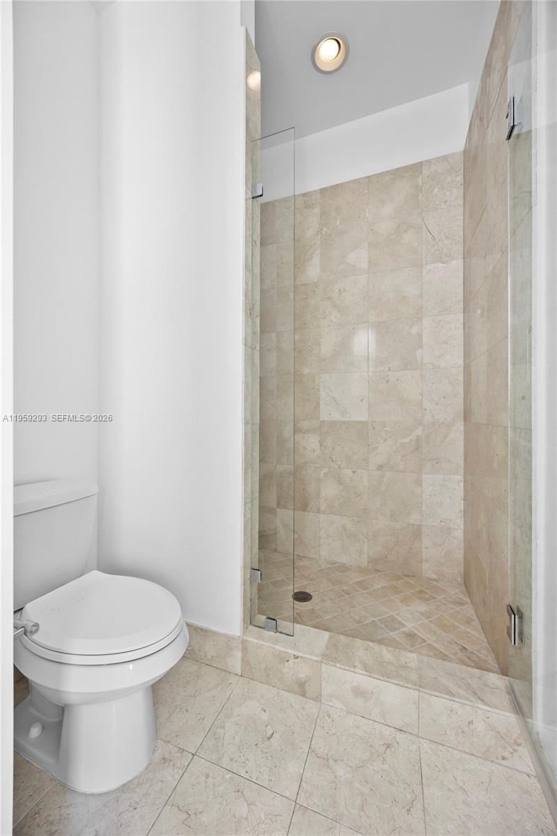 PENINSULA ON THE INTRACOA - Residential