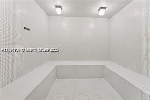 TURNBERRY ISLE SOUTH COND - Residential Lease