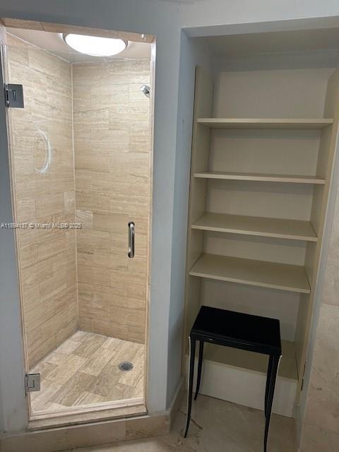 TURNBERRY ISLE SOUTH COND - Residential Lease