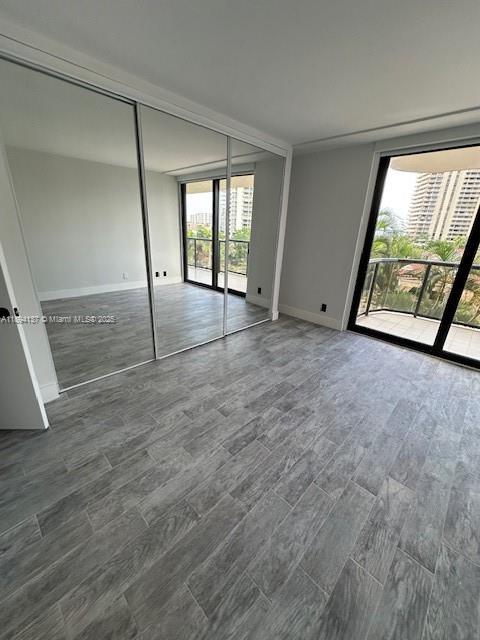 TURNBERRY ISLE SOUTH COND - Residential Lease