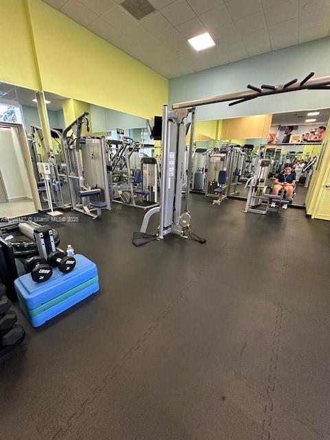 TURNBERRY ISLE SOUTH COND - Residential Lease