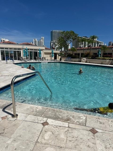 TURNBERRY ISLE SOUTH COND - Residential Lease