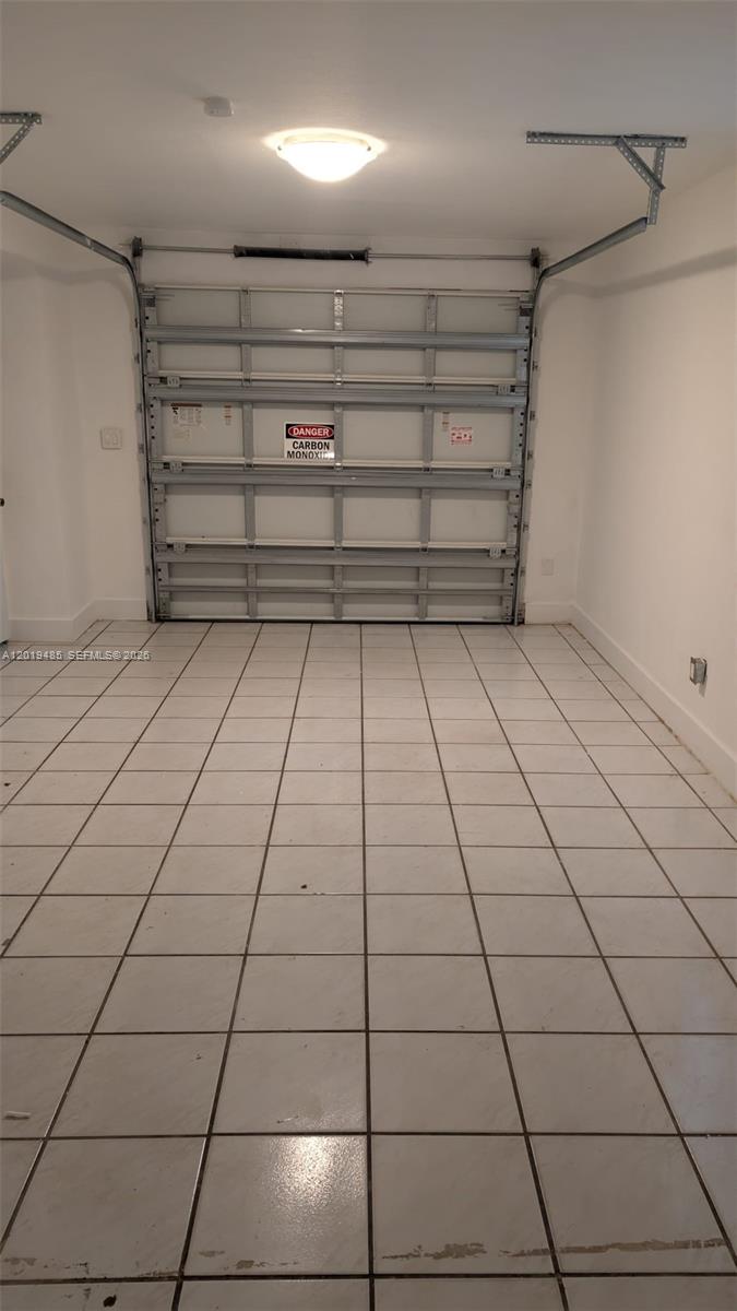 HIALEAH 7TH ADDN - Residential