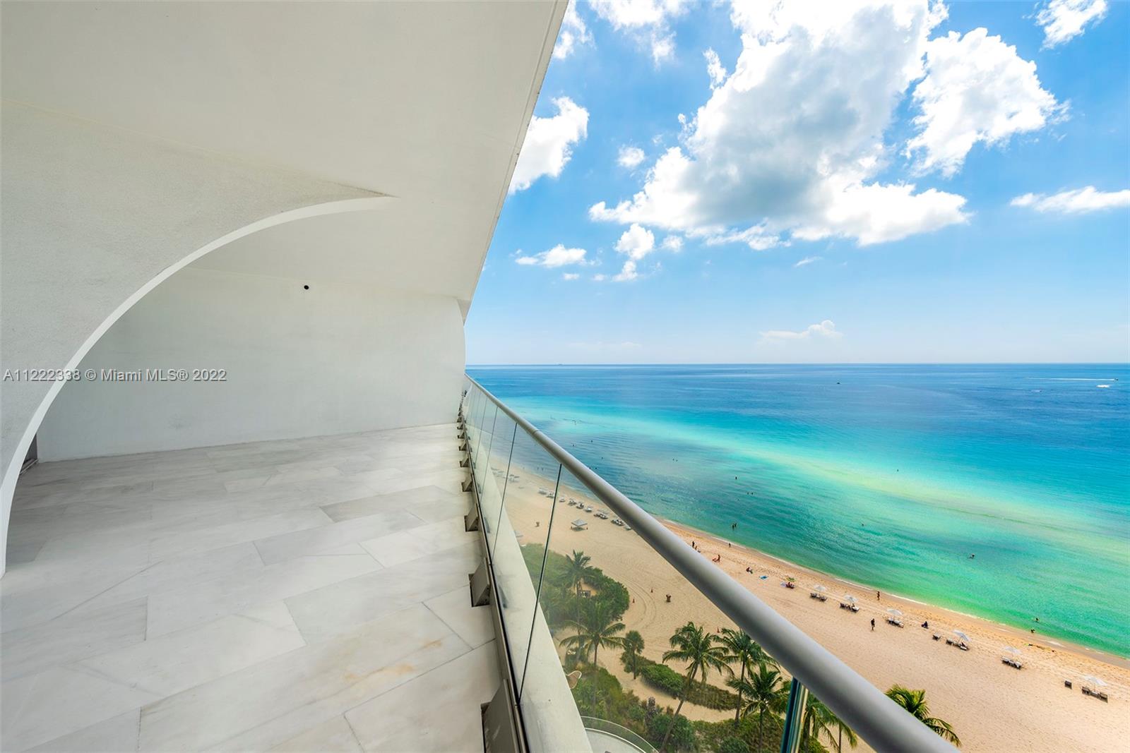 JADE SIGNATURE CONDO - Residential