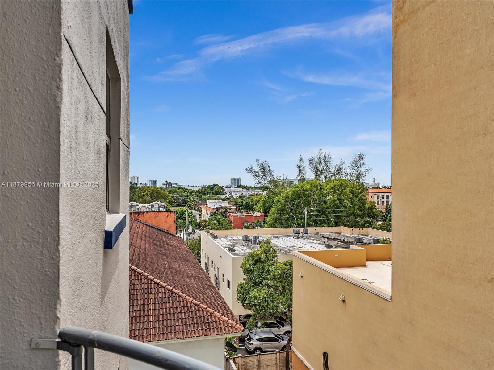 RIOPLAZA CONDOMINIUM SOUT - Residential