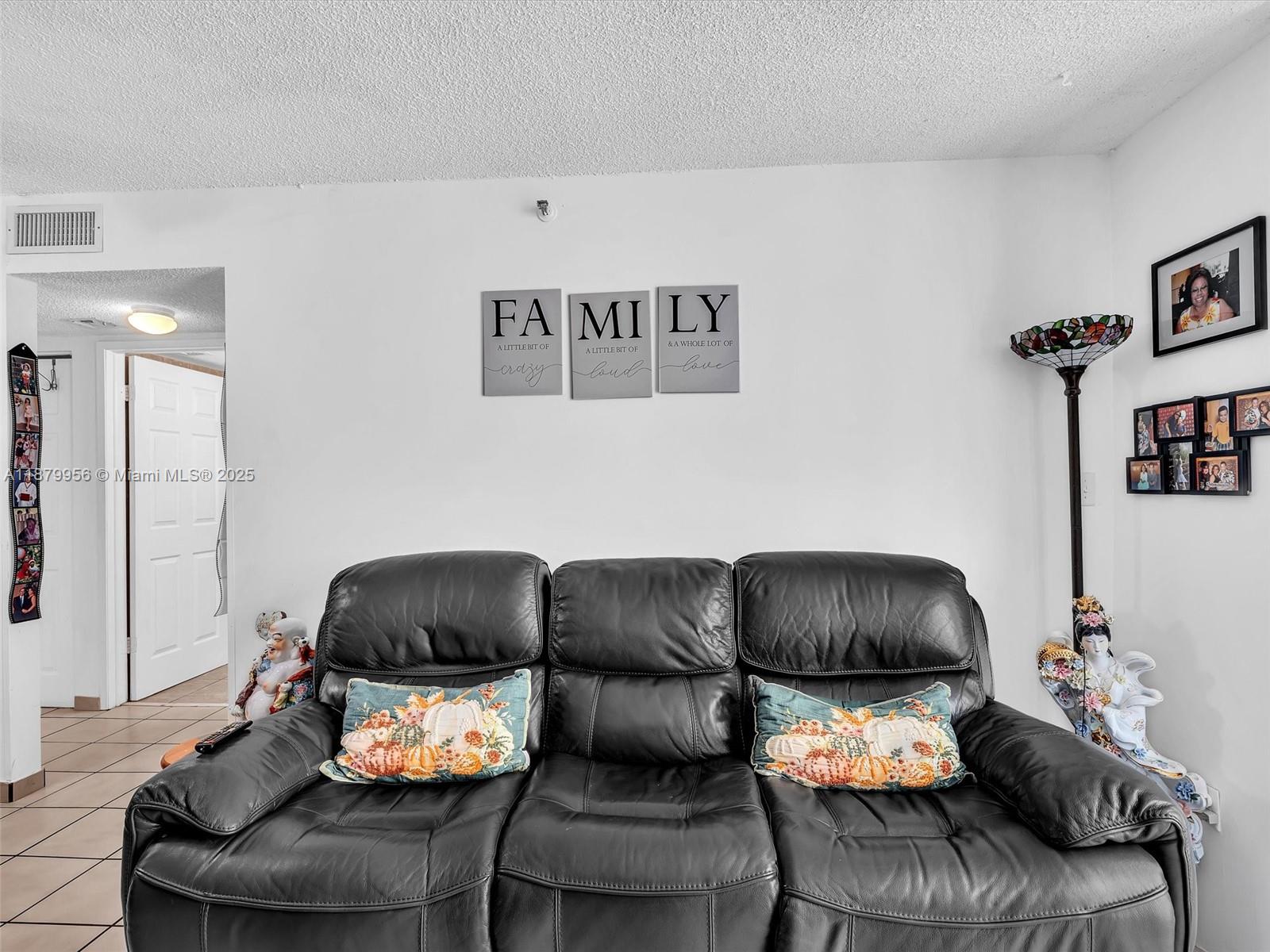 RIOPLAZA CONDOMINIUM SOUT - Residential