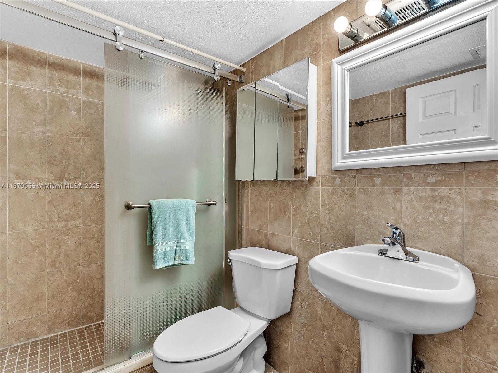 RIOPLAZA CONDOMINIUM SOUT - Residential