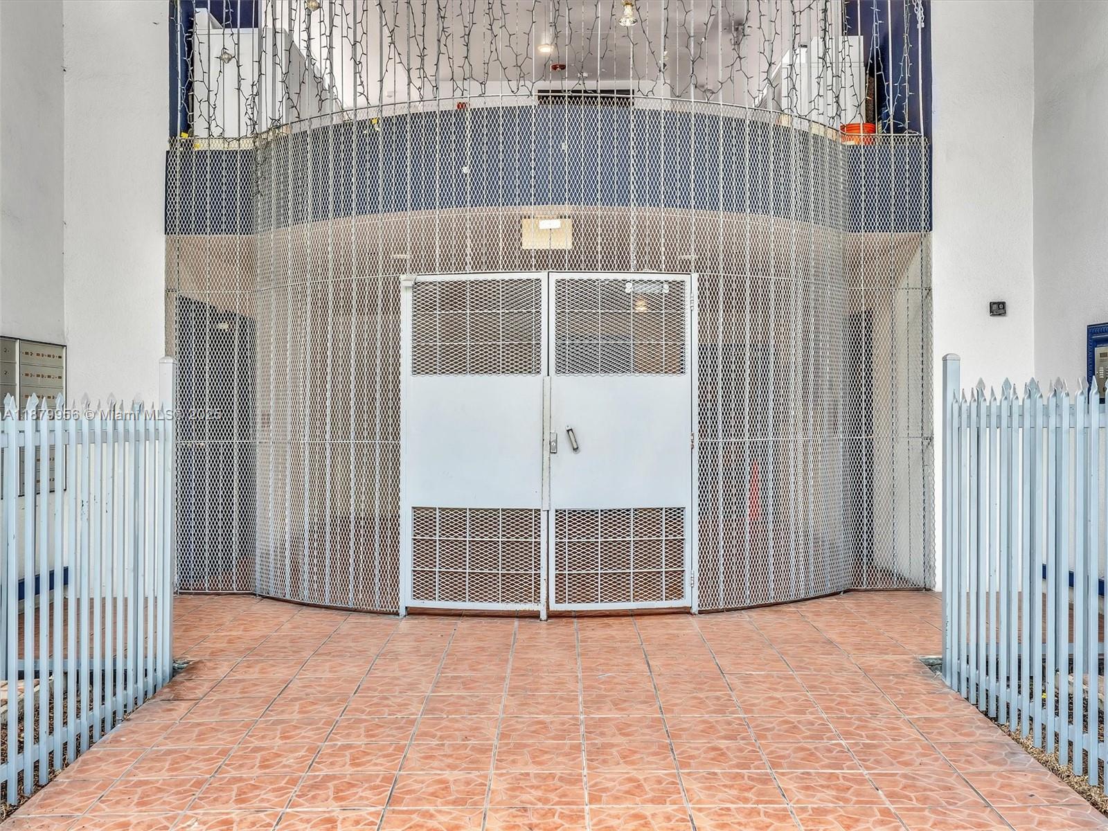 RIOPLAZA CONDOMINIUM SOUT - Residential