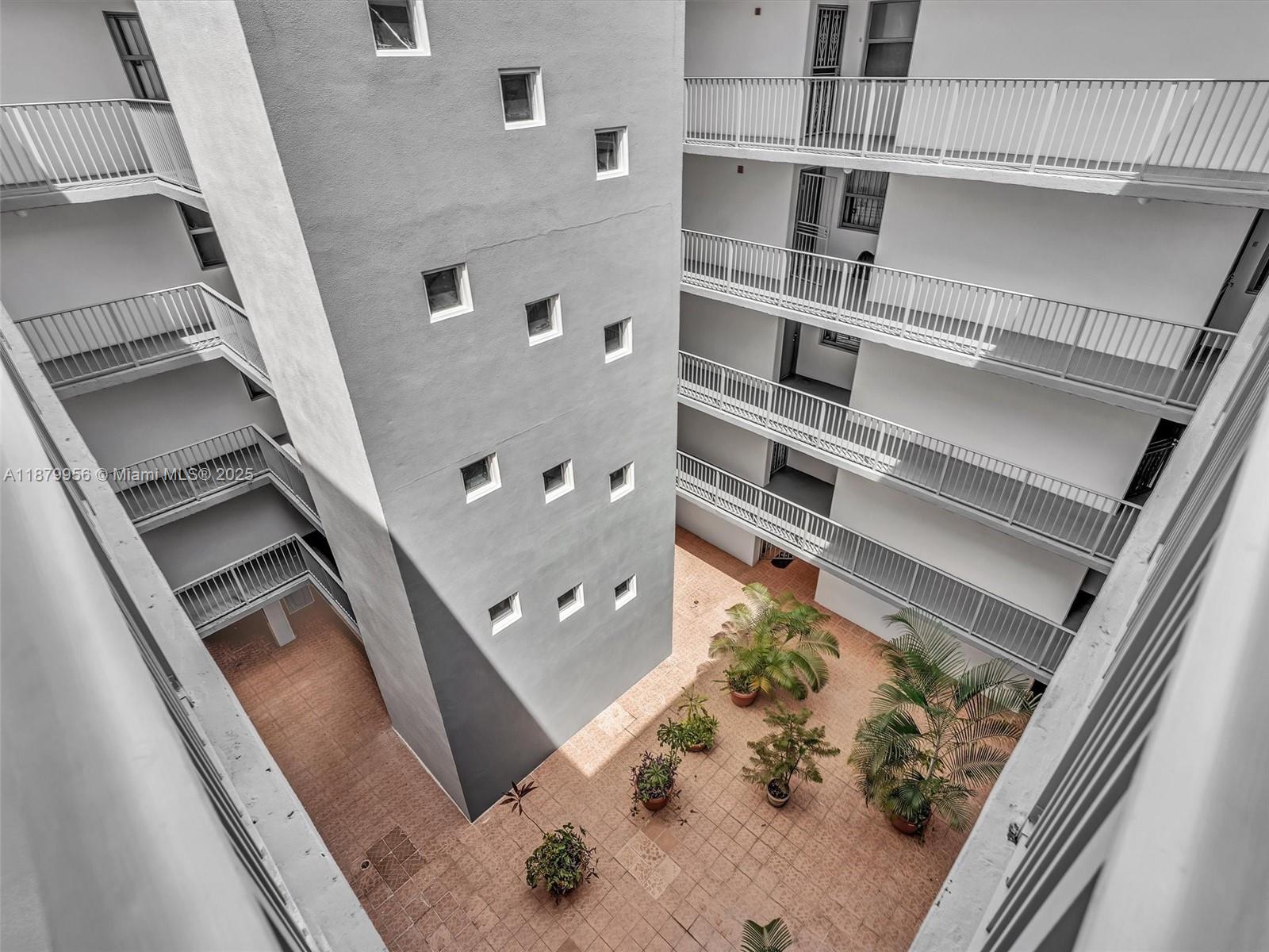 RIOPLAZA CONDOMINIUM SOUT - Residential