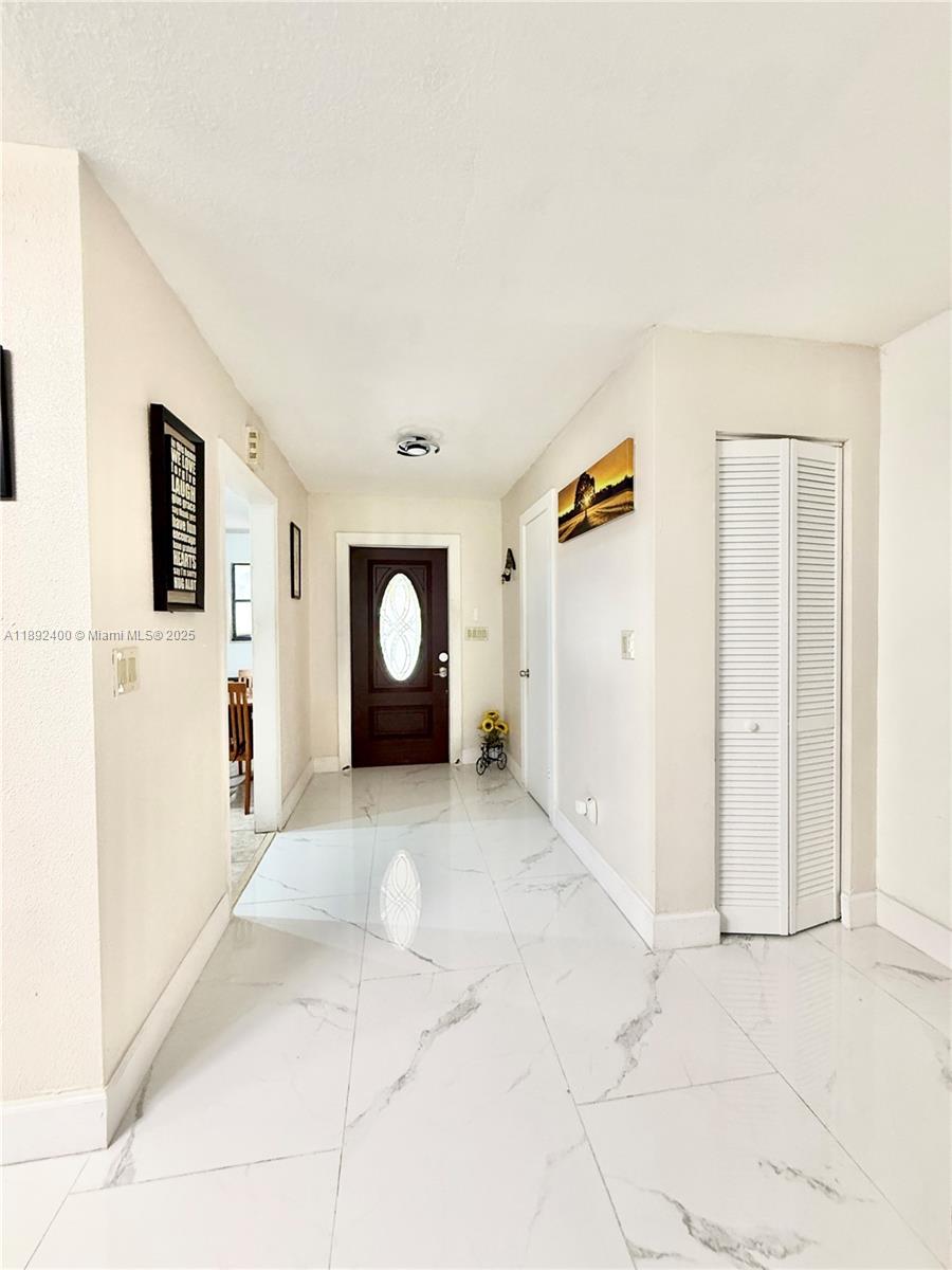 COSTA DEL SOL CONDO #4 - Residential