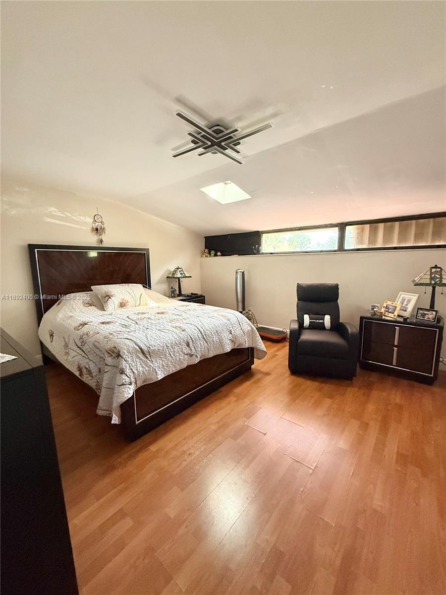 COSTA DEL SOL CONDO #4 - Residential