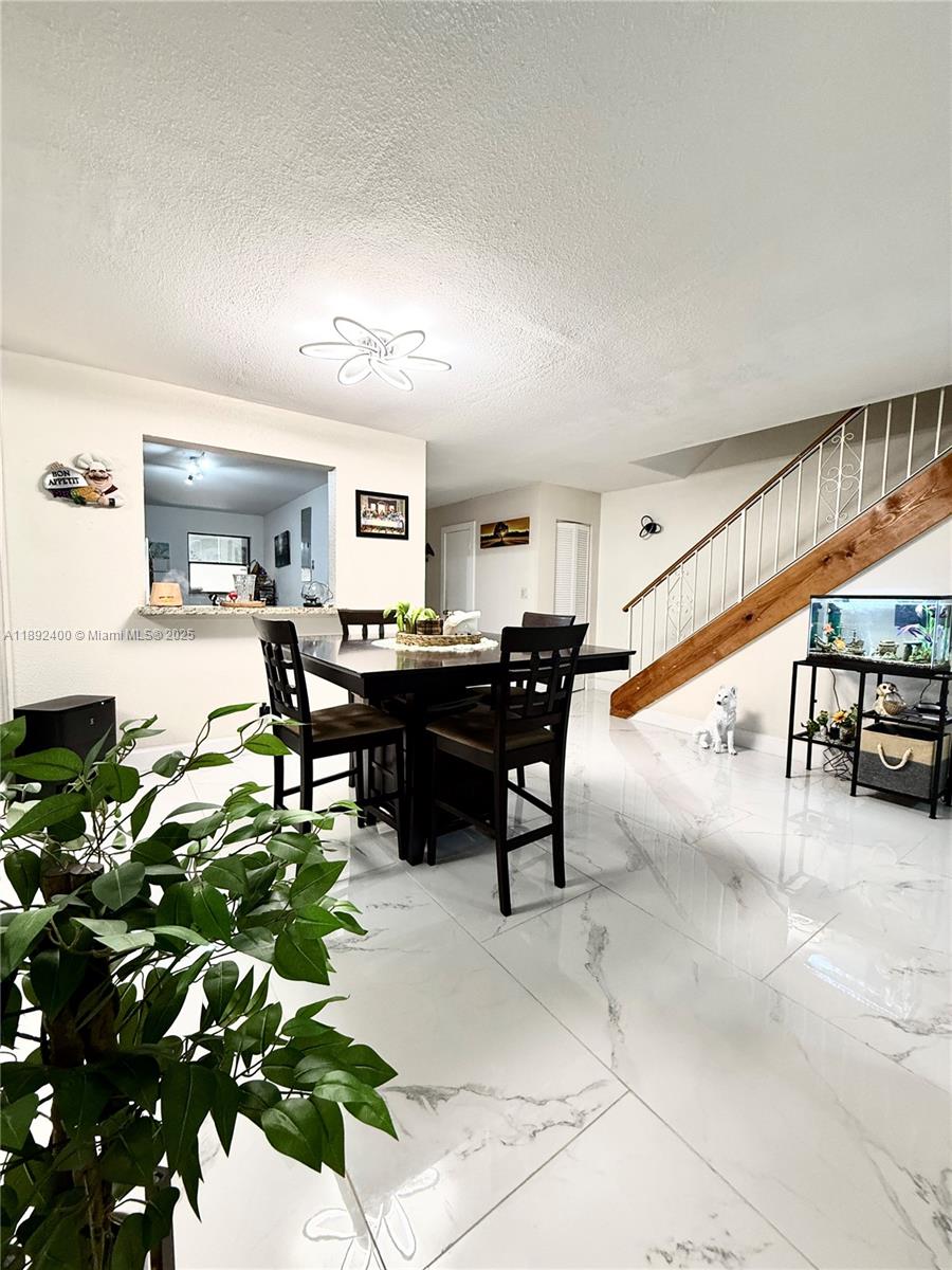 COSTA DEL SOL CONDO #4 - Residential