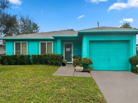 2831 NW 7th St, Fort Lauderdale, FL 33311 - MLS#: A11564311