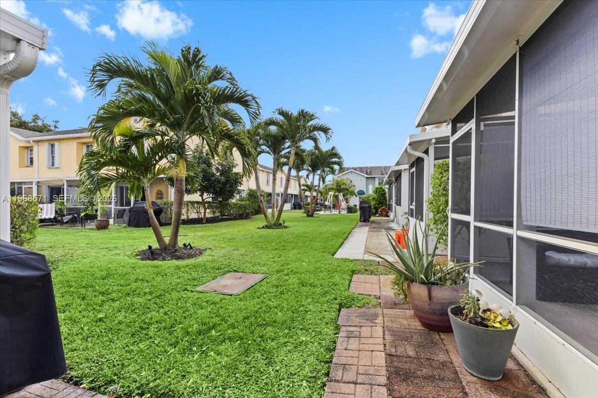 WATERSIDE VILLAGE OF PALM - Residential