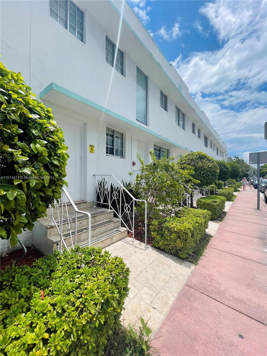 LINCOLN SUB - Residential