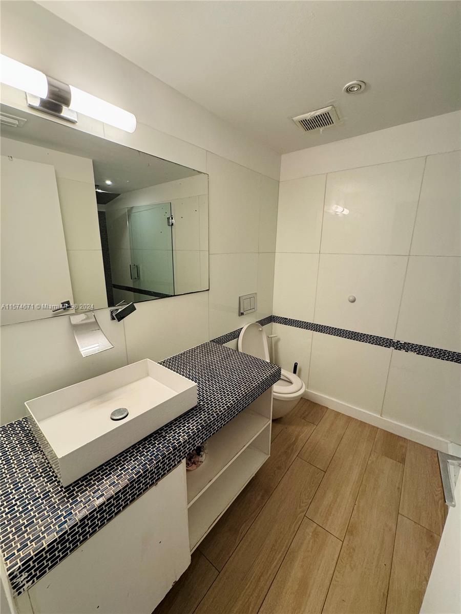 LINCOLN SUB - Residential