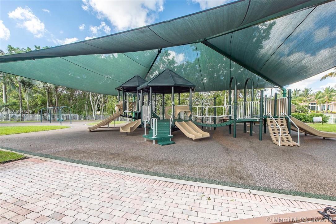 HAWKS LANDING - Residential