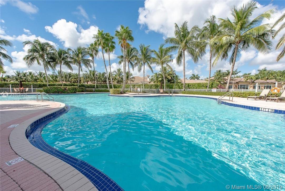 HAWKS LANDING - Residential