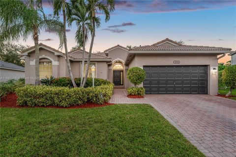 1894 NW 141st Ave Pembroke Pines FL 33028