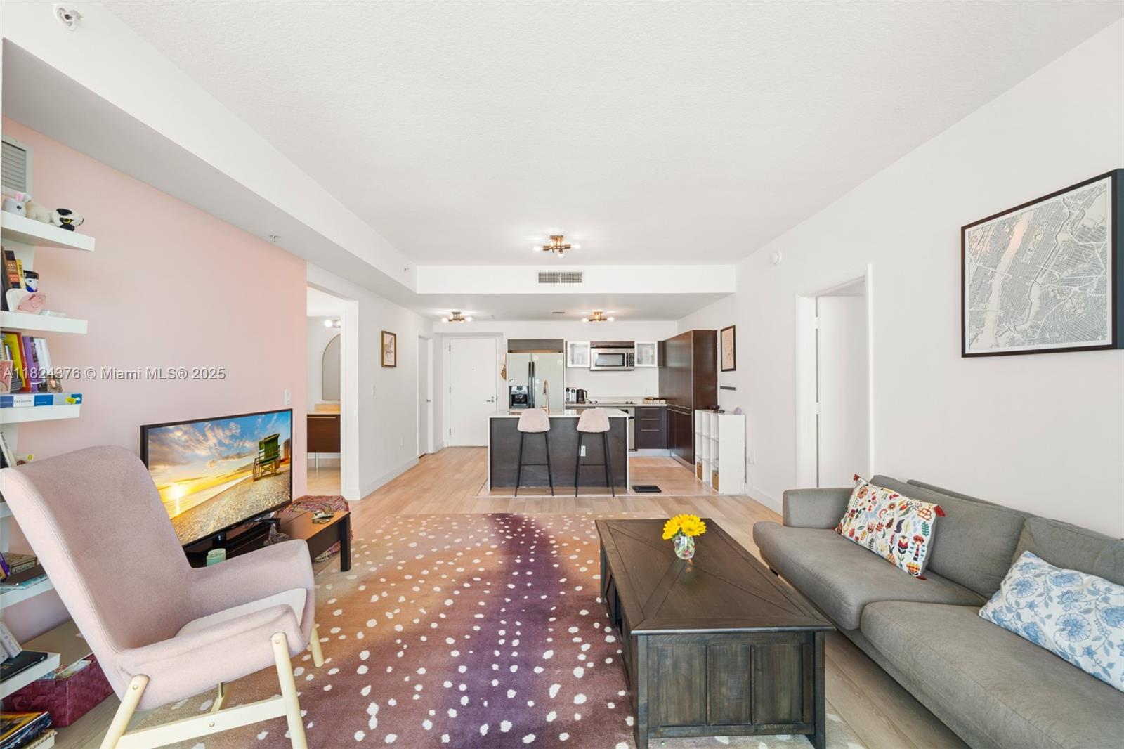 QUANTUM ON THE BAY CONDO - Residential